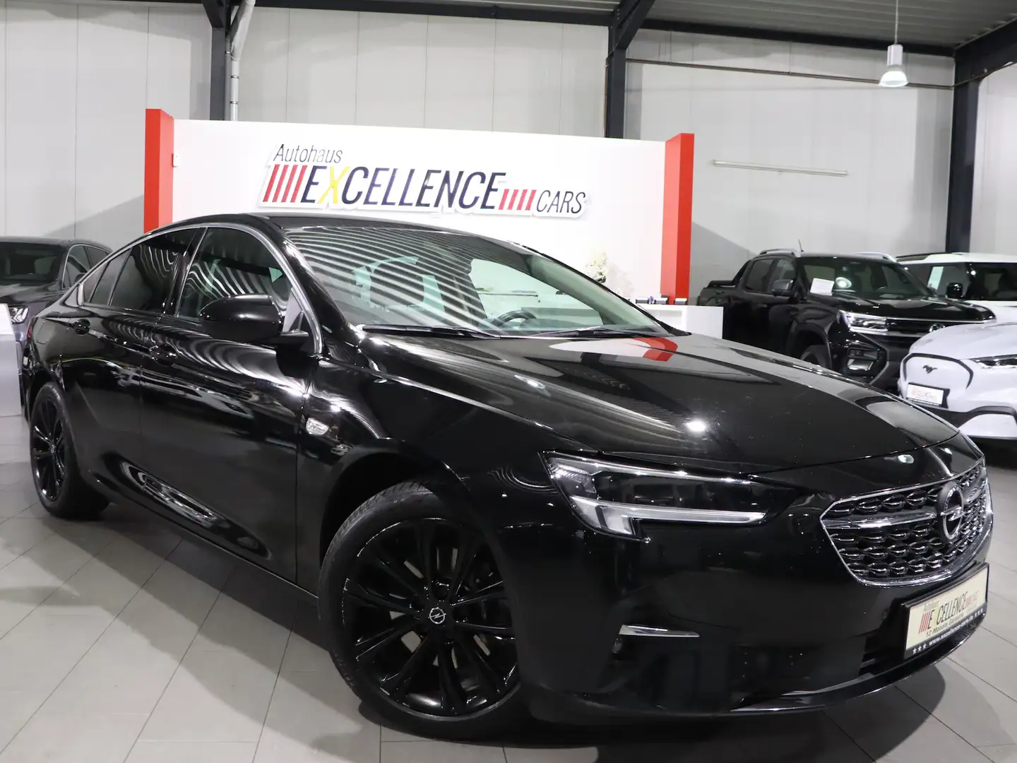 Opel Insignia B 2.0 CDTI BUSINESS GRAND-SPORT GS Schwarz - 2