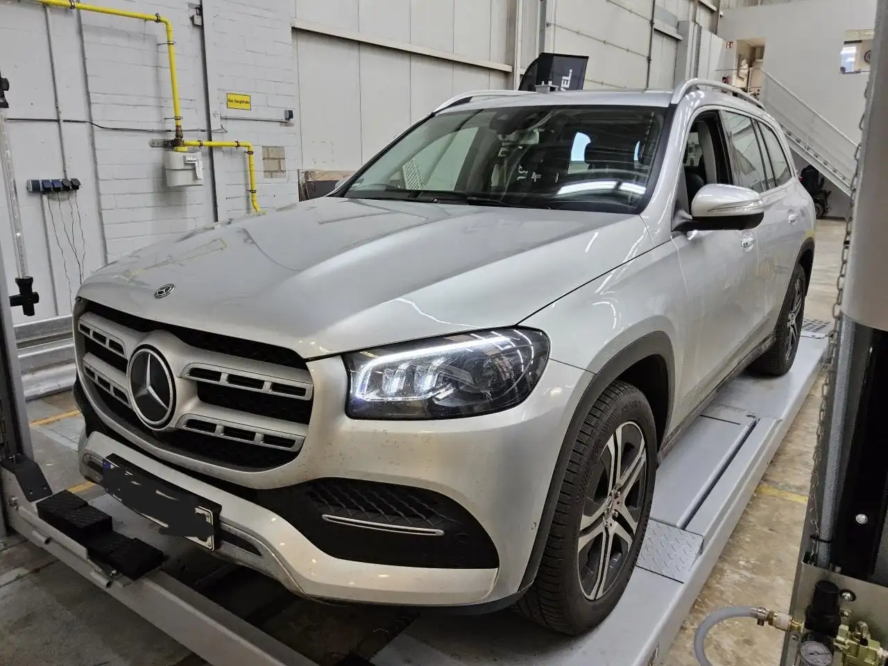 Mercedes-Benz GLS 400