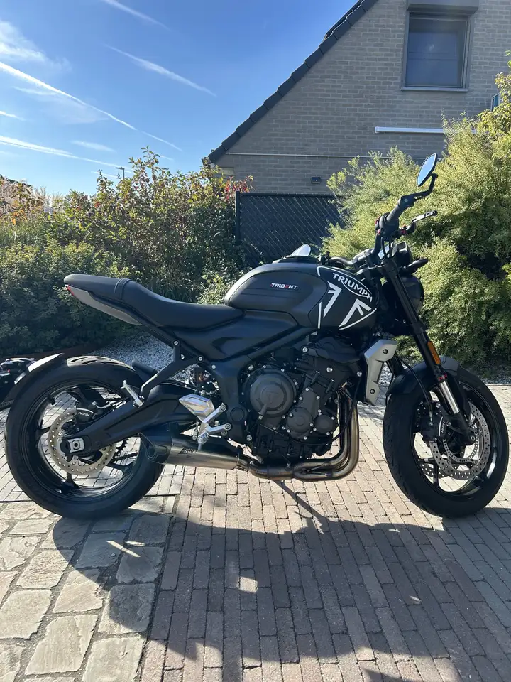 Triumph Trident 660