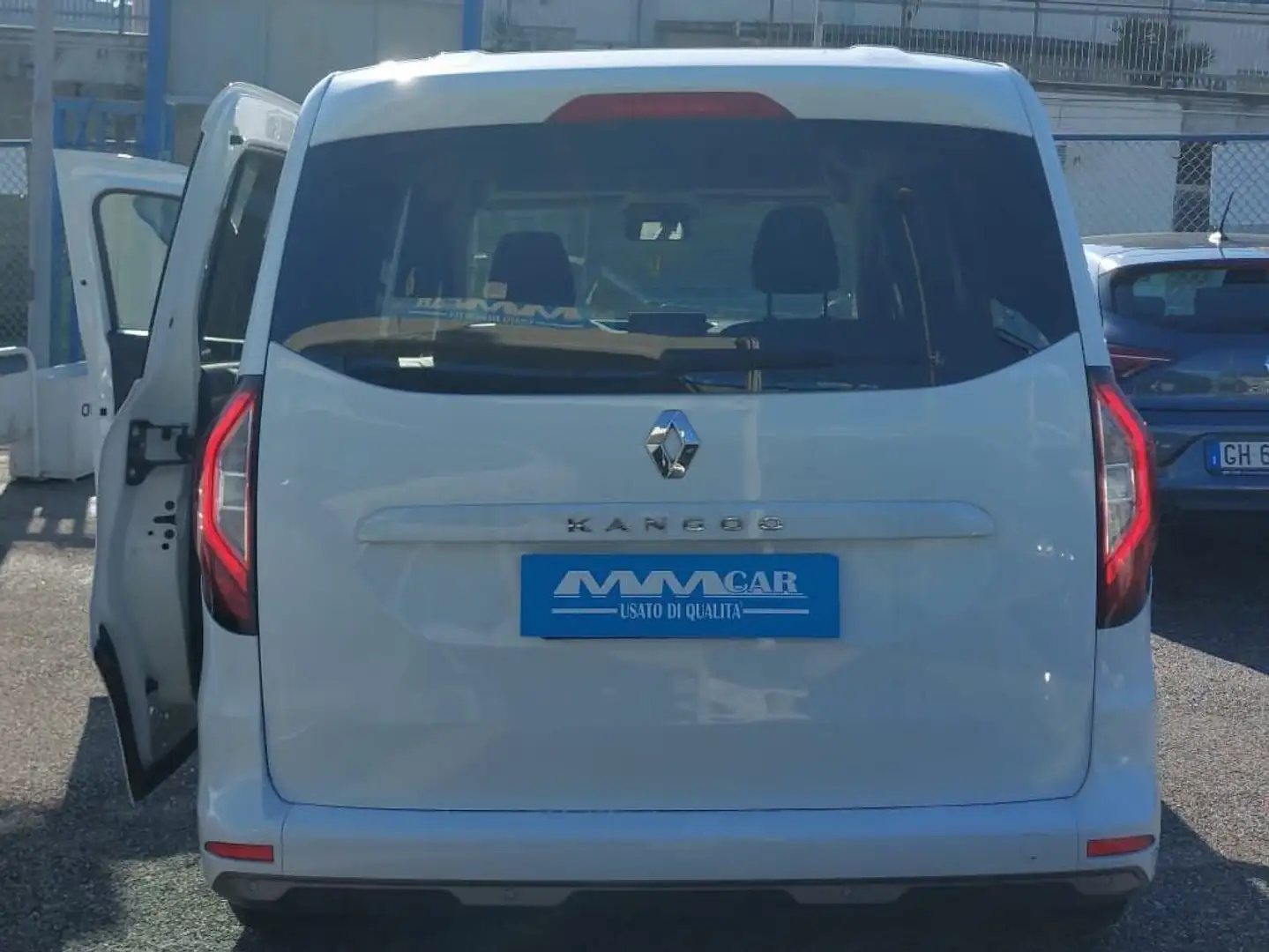 Renault Kangoo 1.5 Blue dCi 95 70kW 95PS 1461 CCM Blanc - 2