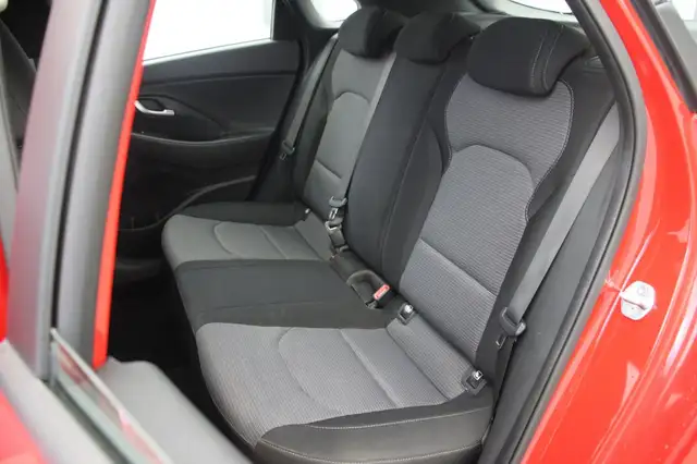 Hyundai I30 view 9