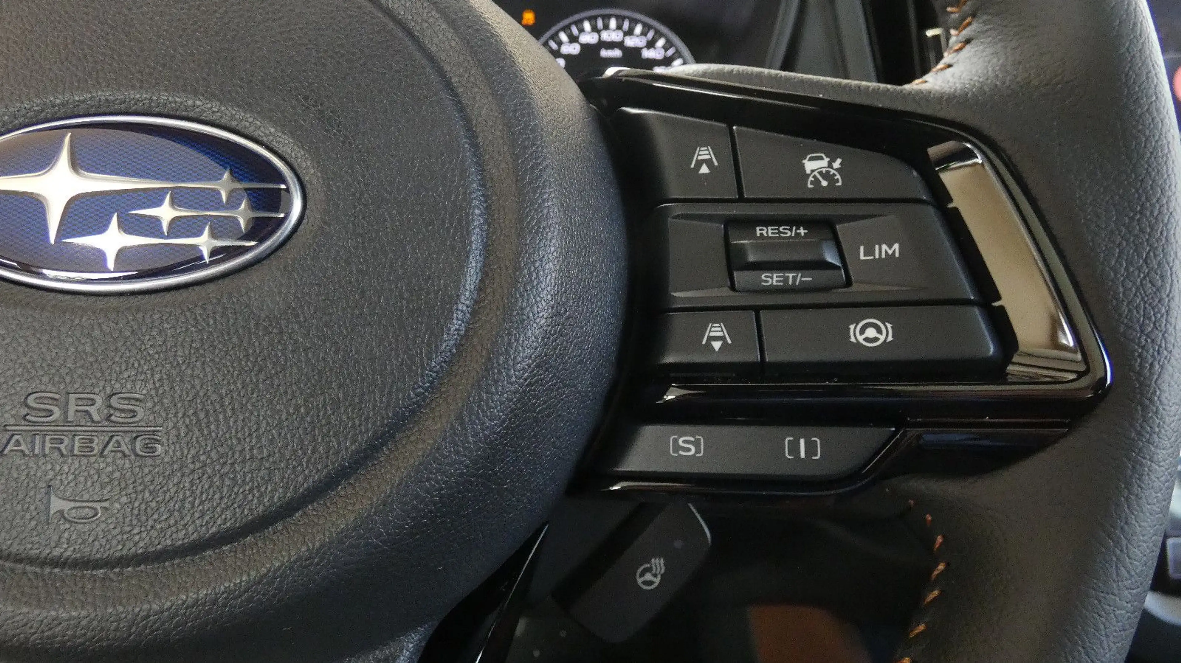 Subaru Forester 2.0 ie  AWD Platinum — photo 14