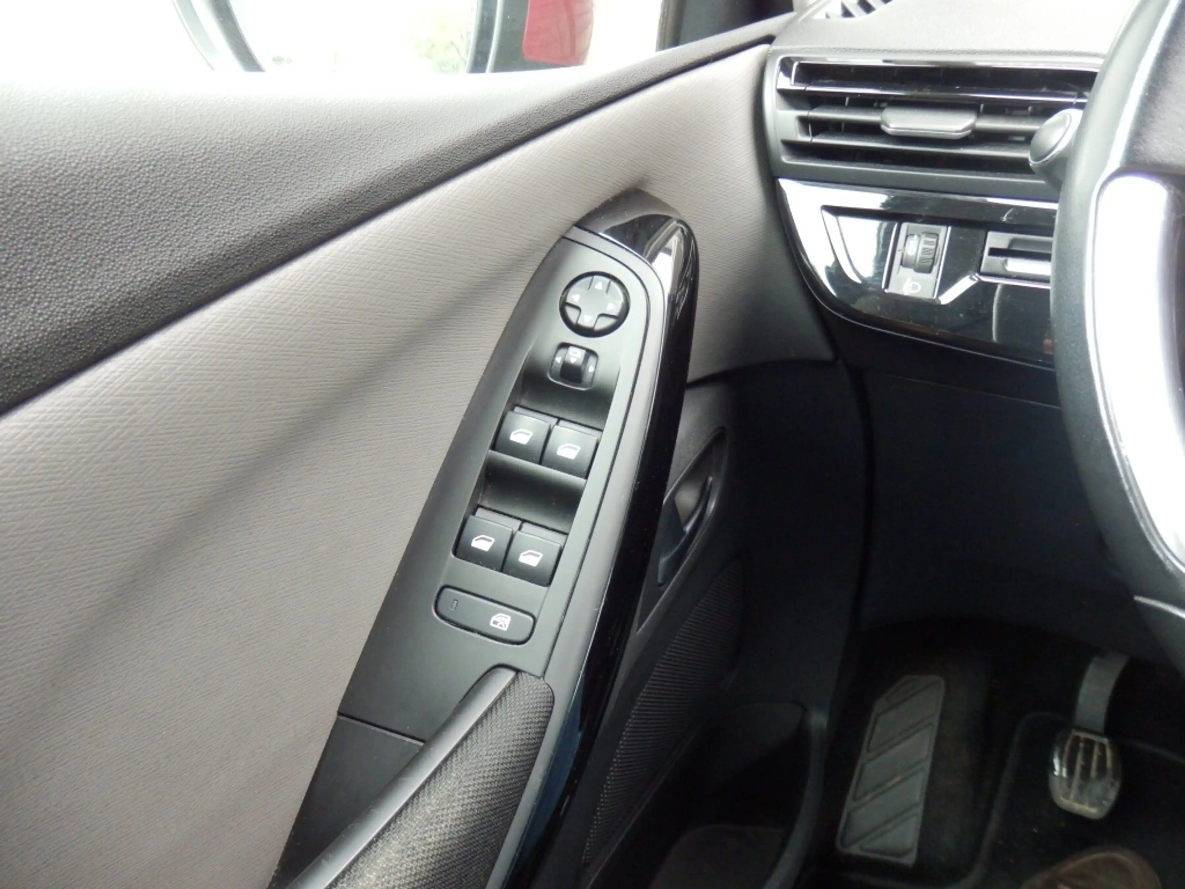 Citroen Grand C4 SpaceTourer 1.2 PureTech Feel * I Trekhaak I Volledige onderho — photo 13