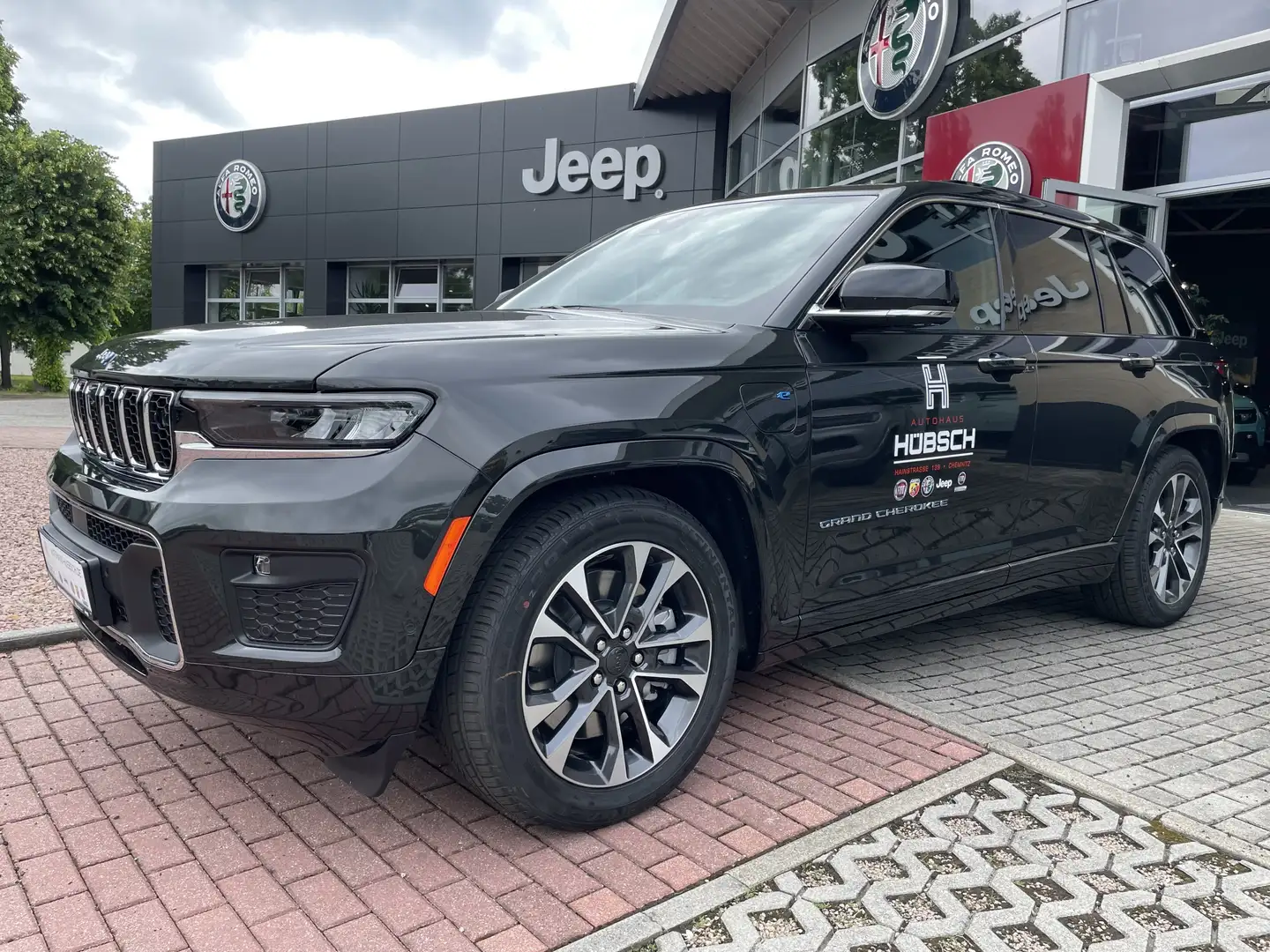Jeep Grand Cherokee Overland Plug-In-Hybrid 4Xe - 2