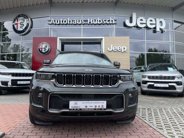 Imagine Jeep Grand Cherokee Overland Plug-In-Hybrid 4Xe