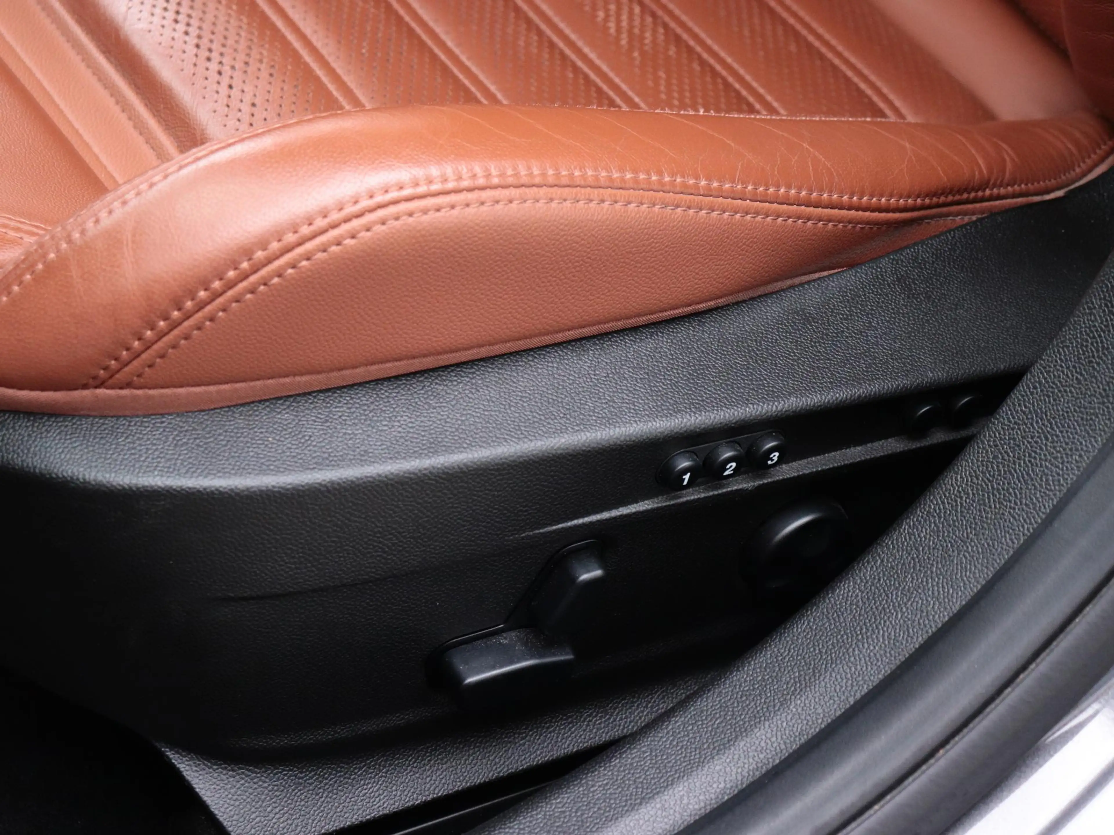 Alfa Romeo Giulia 2.0T Super | Bruin leder | Camera | Elektrische st — photo 10