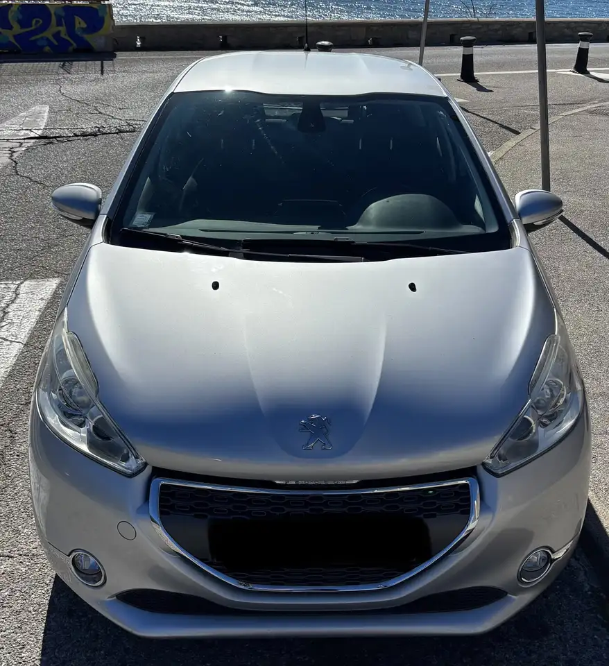 Peugeot 208 1.6 VTi 120ch BVM5 Allure