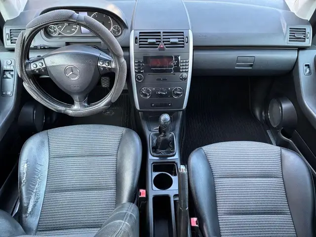 Mercedes-Benz A view 5