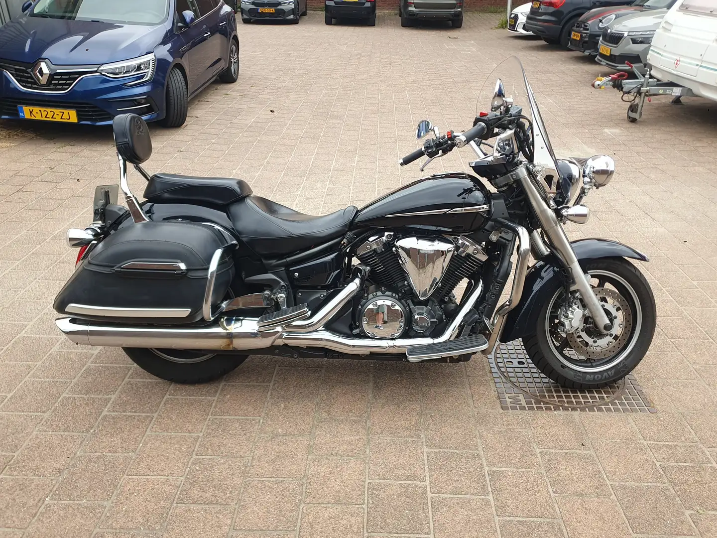 Yamaha XVS 1300 A Midnight Star Zwart - 1