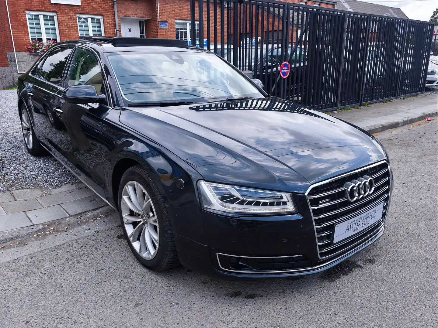Audi A8 3.0 TDi V6 Quattro Tiptronic / EURO 6 / Zwart - 1