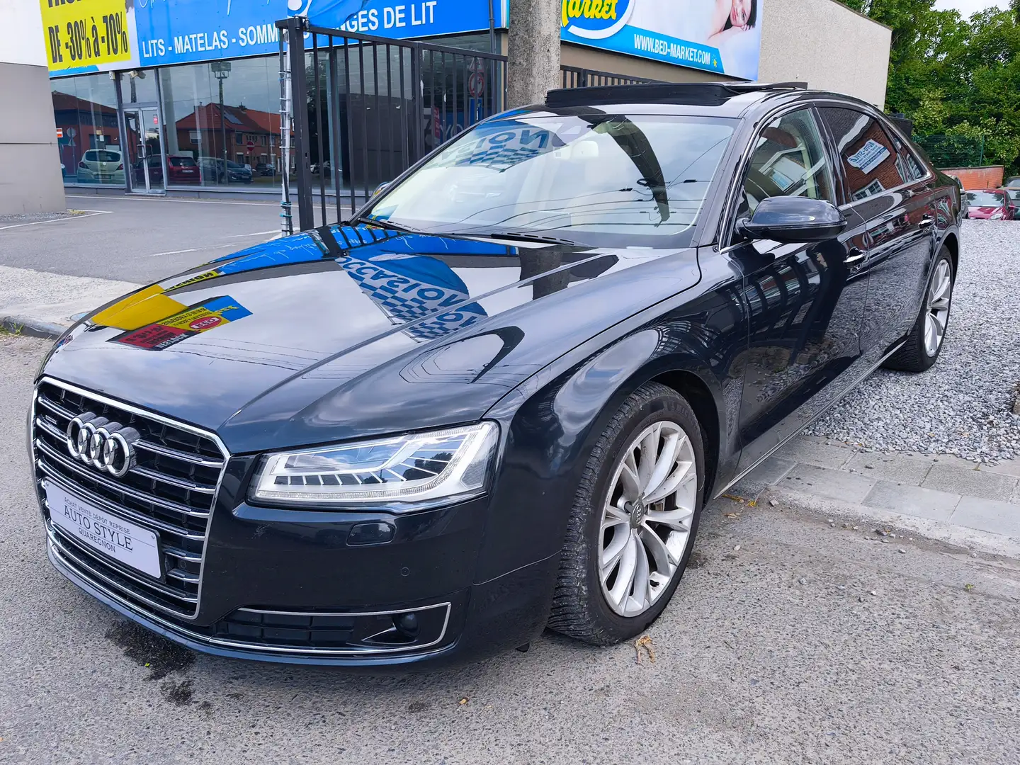Audi A8 3.0 TDi V6 Quattro Tiptronic / EURO 6 / Zwart - 2