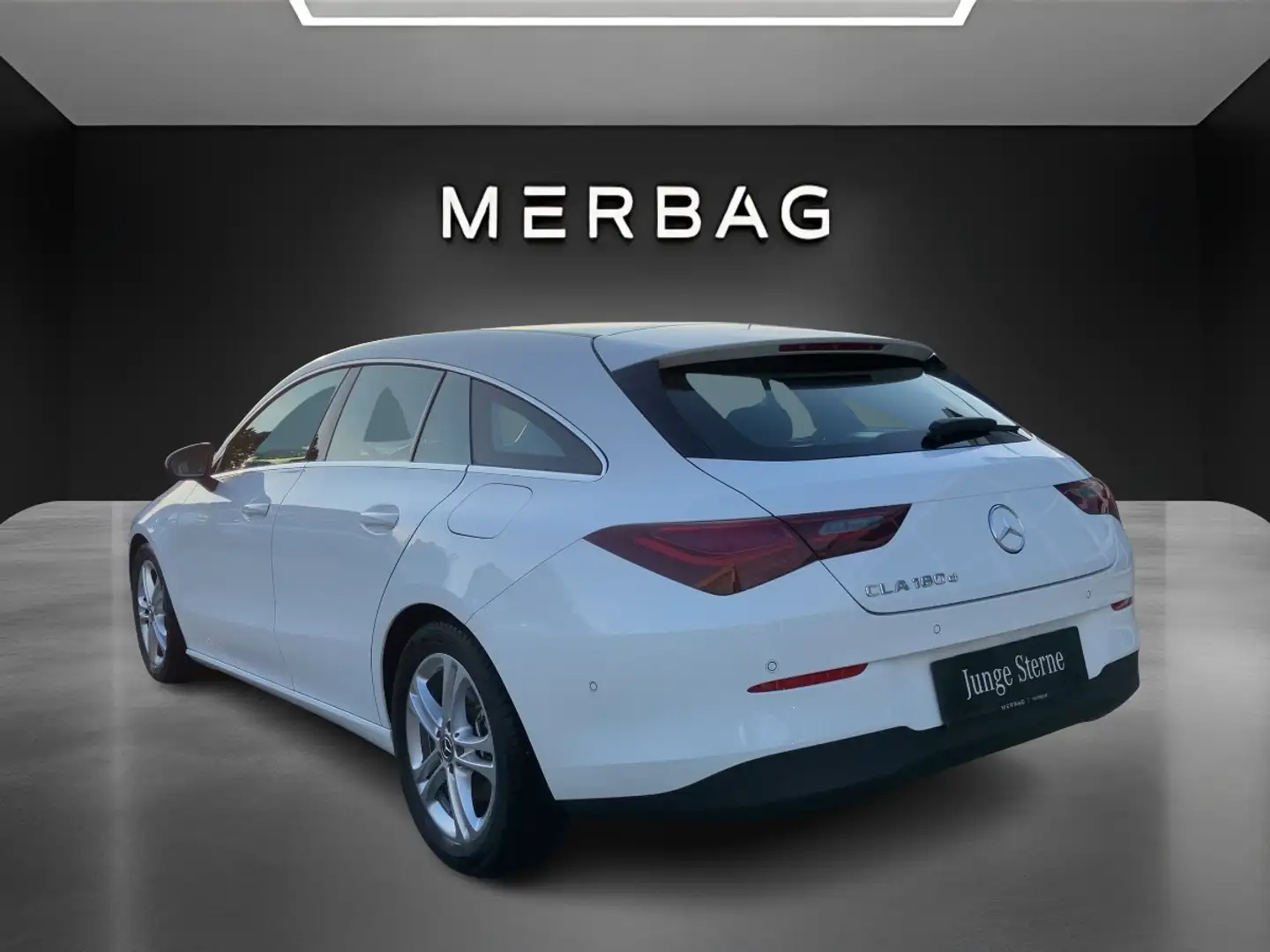Mercedes-Benz CLA 180 d Shooting Brake Österreich-Edtion Blanc - 2