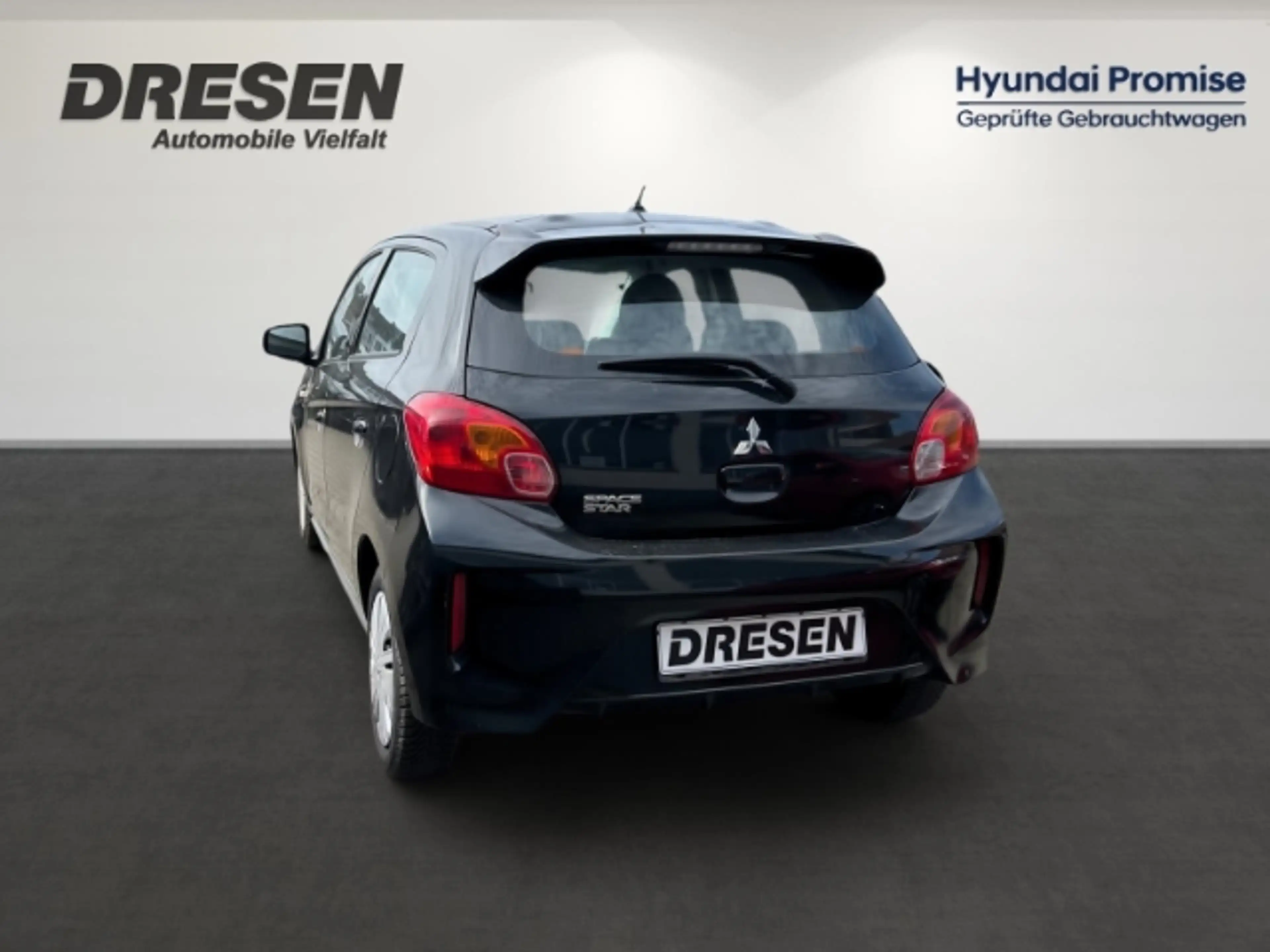 Mitsubishi Space Star 1.2 Spirit Blackline Klima DAB Notbremsass. Tel.-V — photo 4