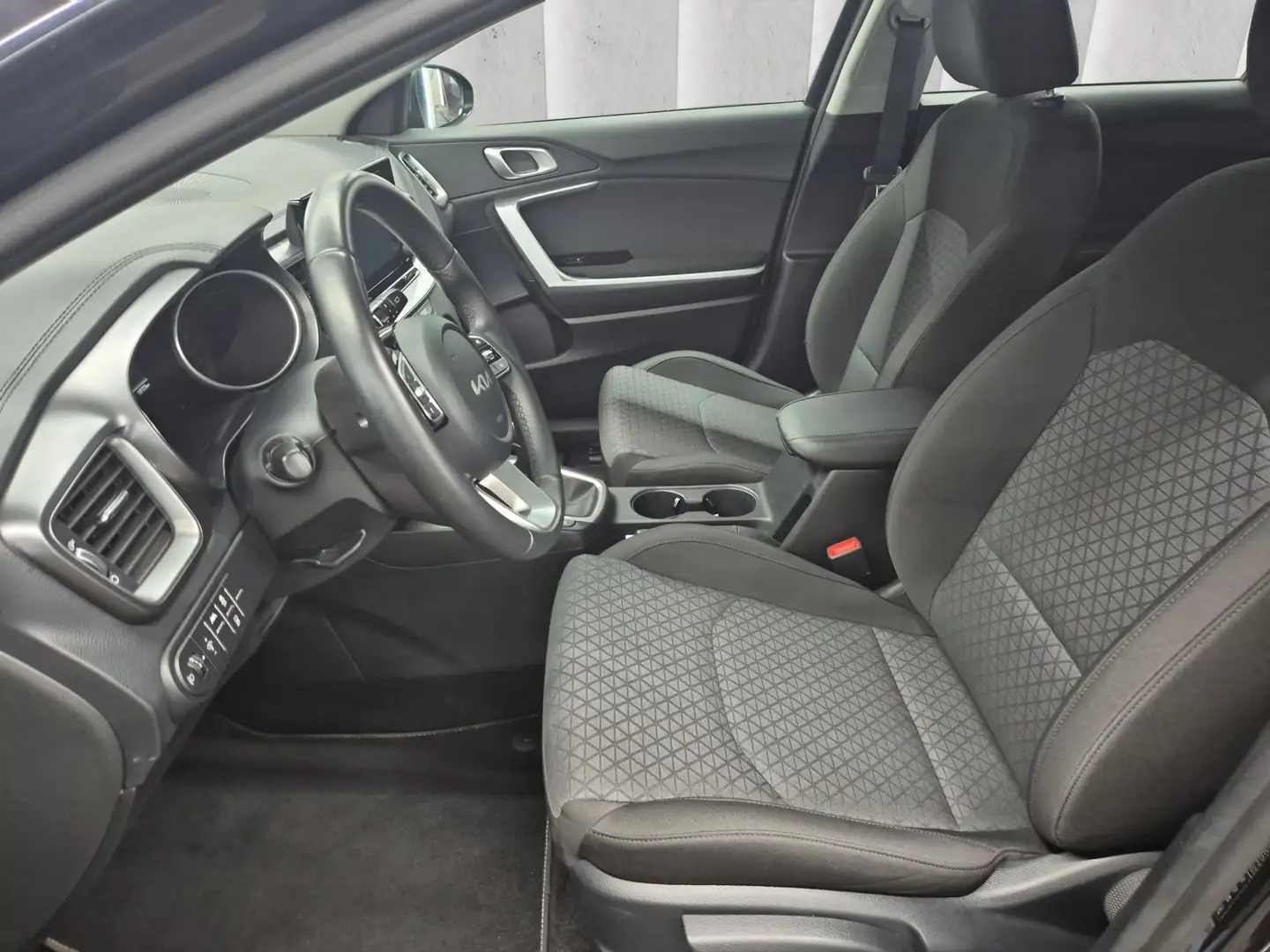 Kia Ceed / cee'd Ceed 1.0 T-GDI RFK | AC | GRA | FSE Schwarz - 2