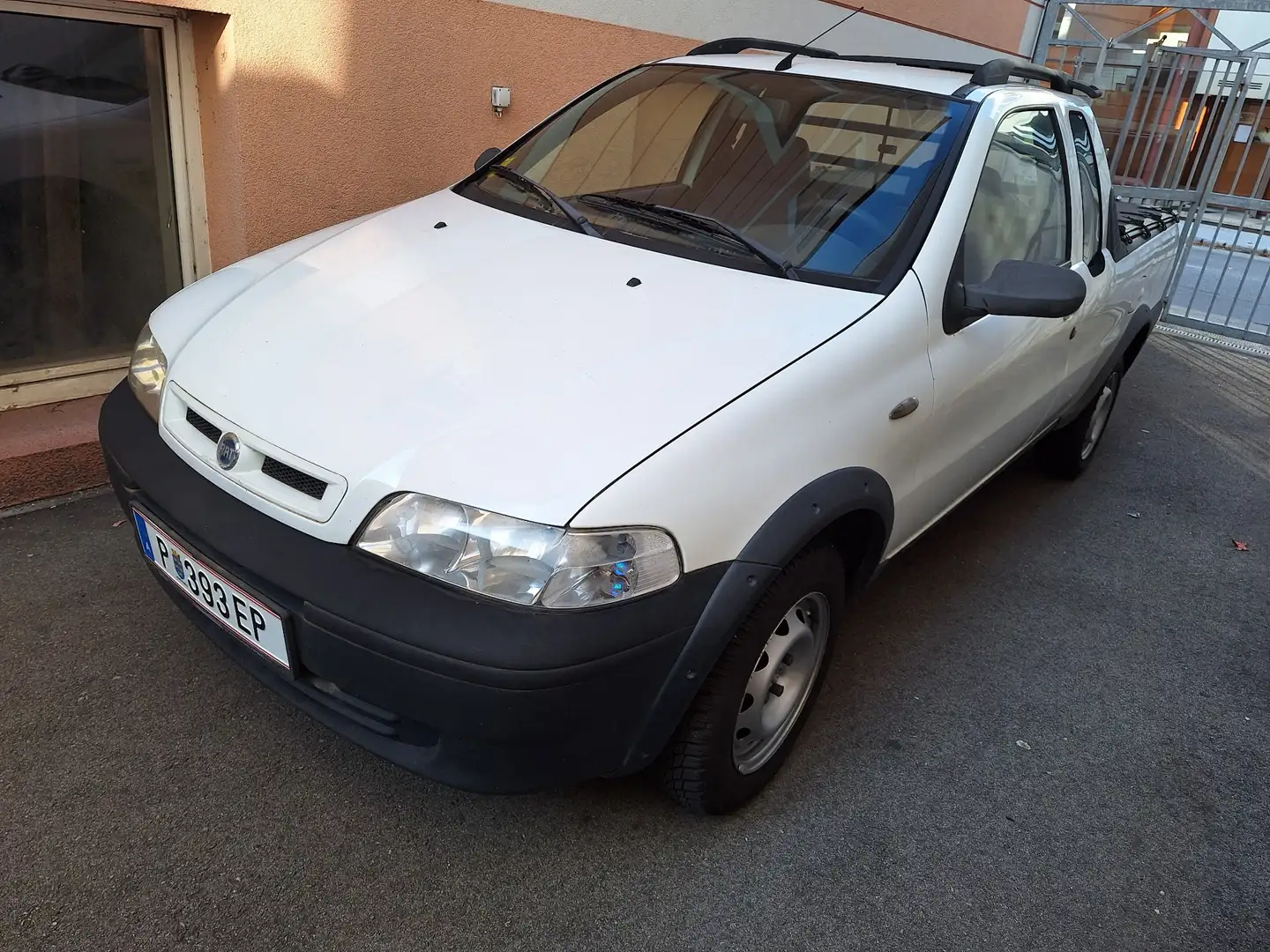 Fiat Strada TOP GELEGENHEIT, PICKUP BENZINER, Alb - 1
