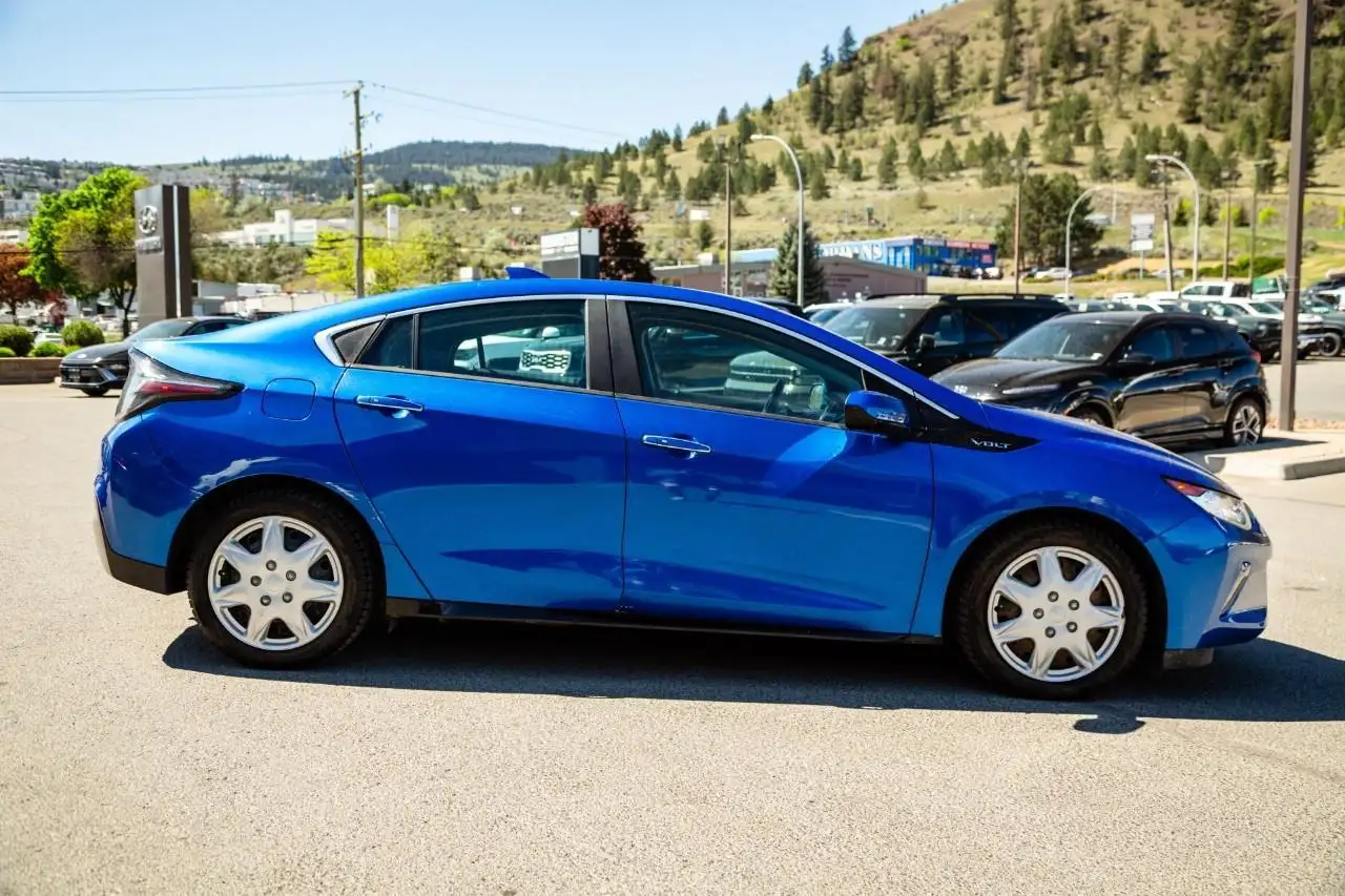 Chevrolet Volt снимка Chevrolet Volt