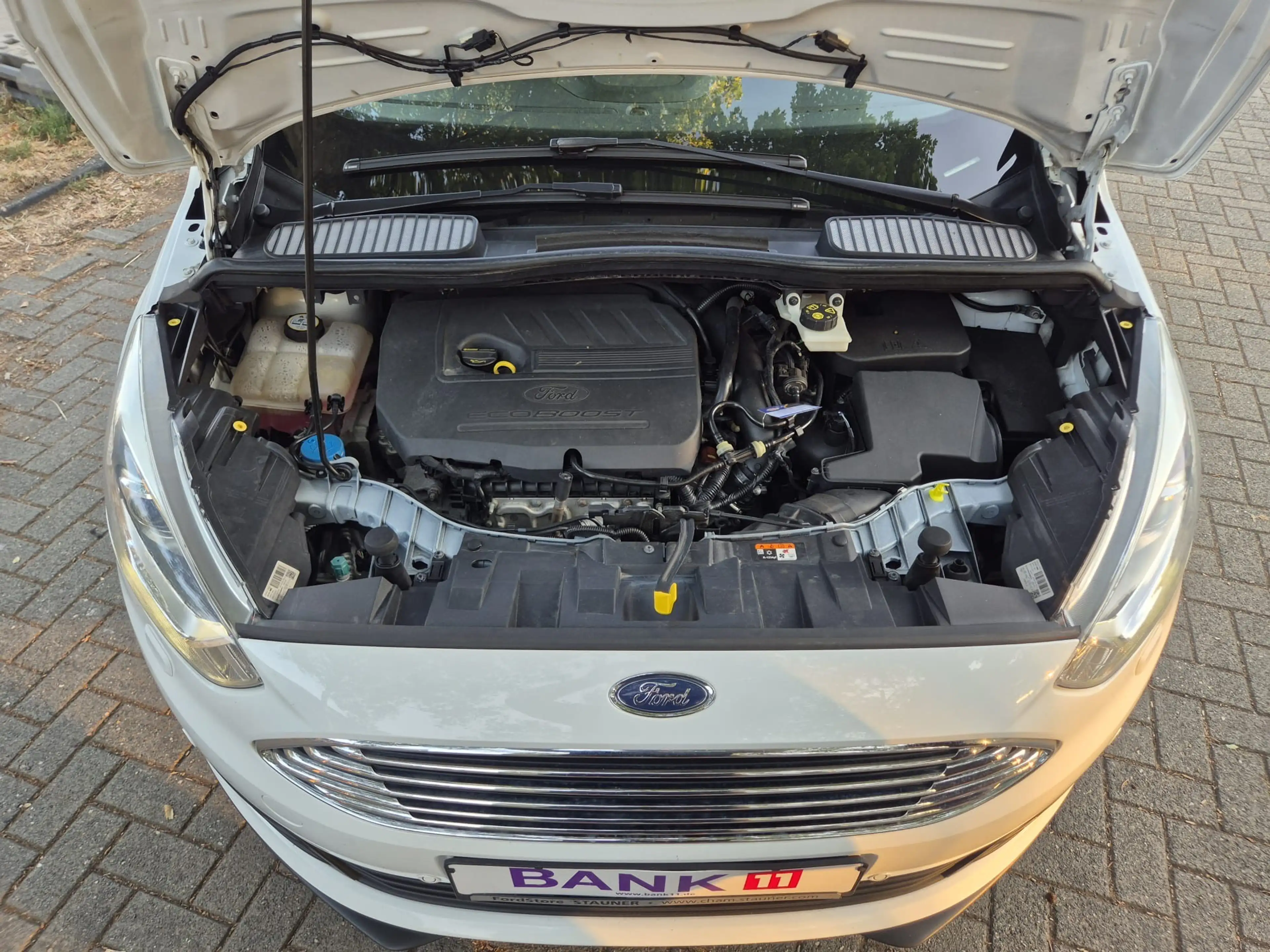 Ford Grand C-Max Titanium — photo 18