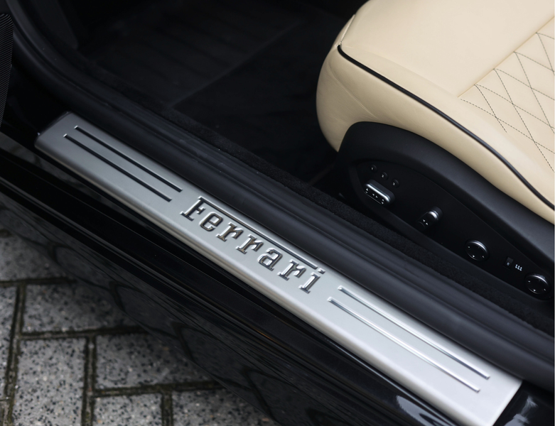 Ferrari California 3.9 T HELE | Camera - Dealer odh. — photo 38