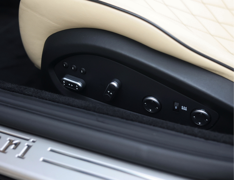 Ferrari California 3.9 T HELE | Camera - Dealer odh. — photo 31