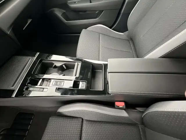 Opel Astra view 14