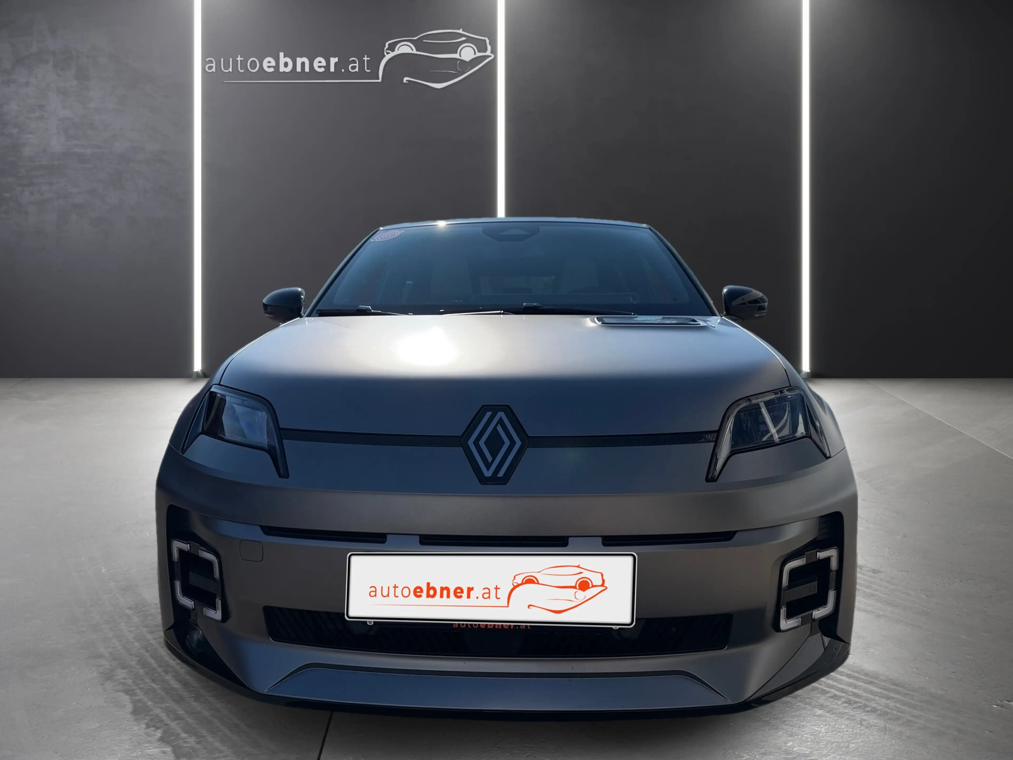 Renault R 5 RENAULT 5 E-TECH ELECTRIC Roland Garros 150 PS — photo 2