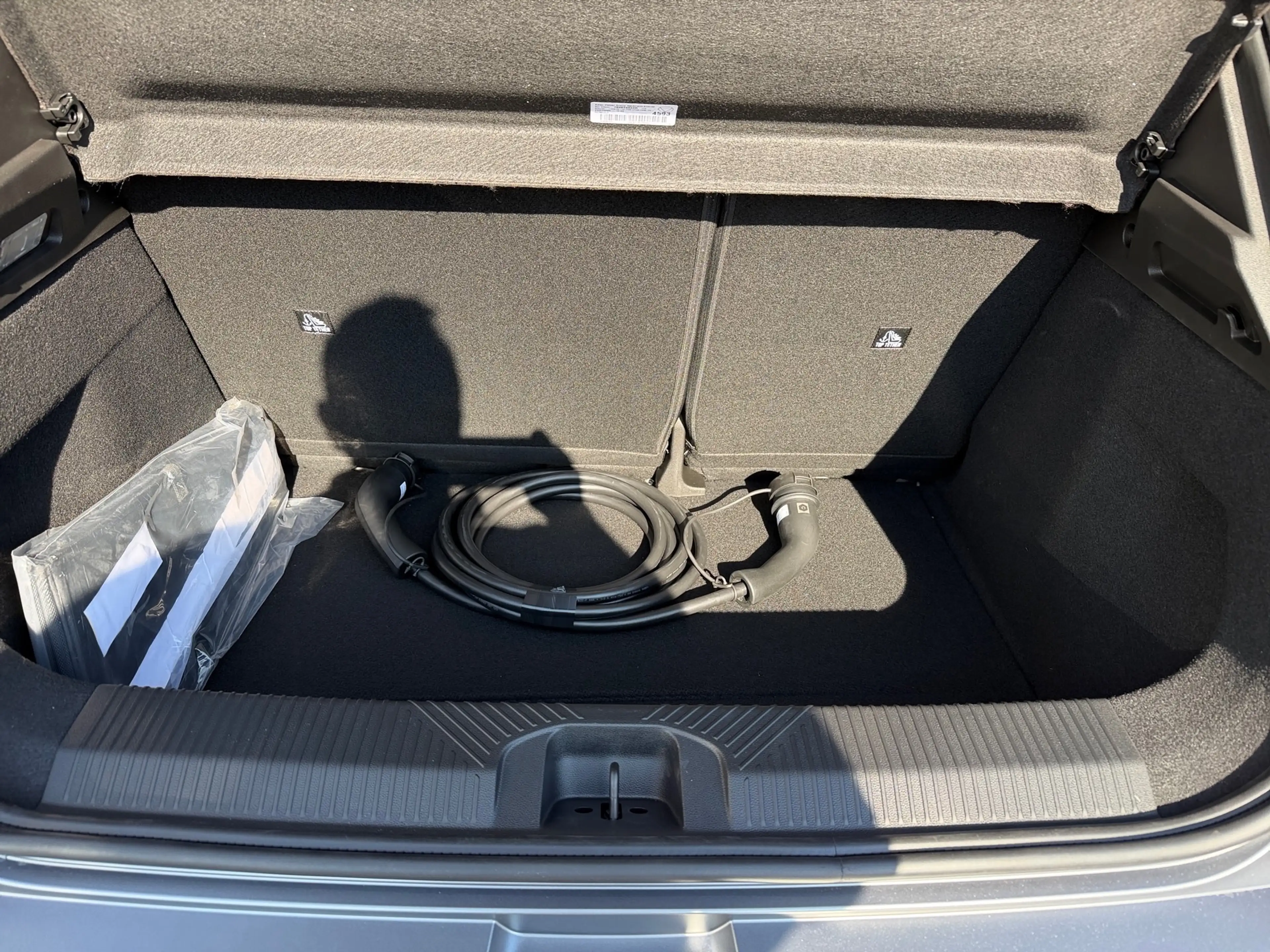 Renault R 5 RENAULT 5 E-TECH ELECTRIC Roland Garros 150 PS — photo 12