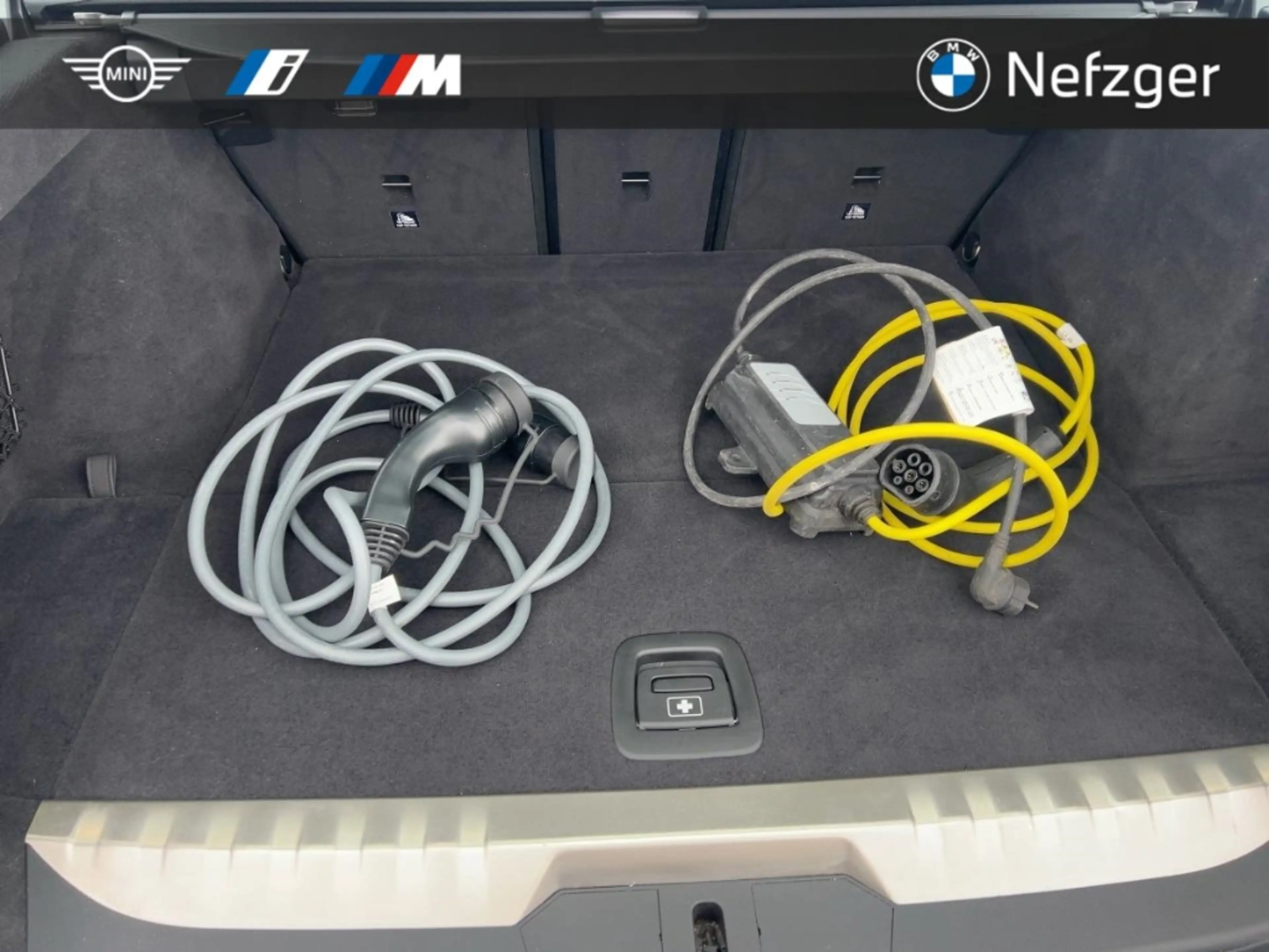 BMW 330 e Touring Park-Assistent AHK LED HiFi — photo 14