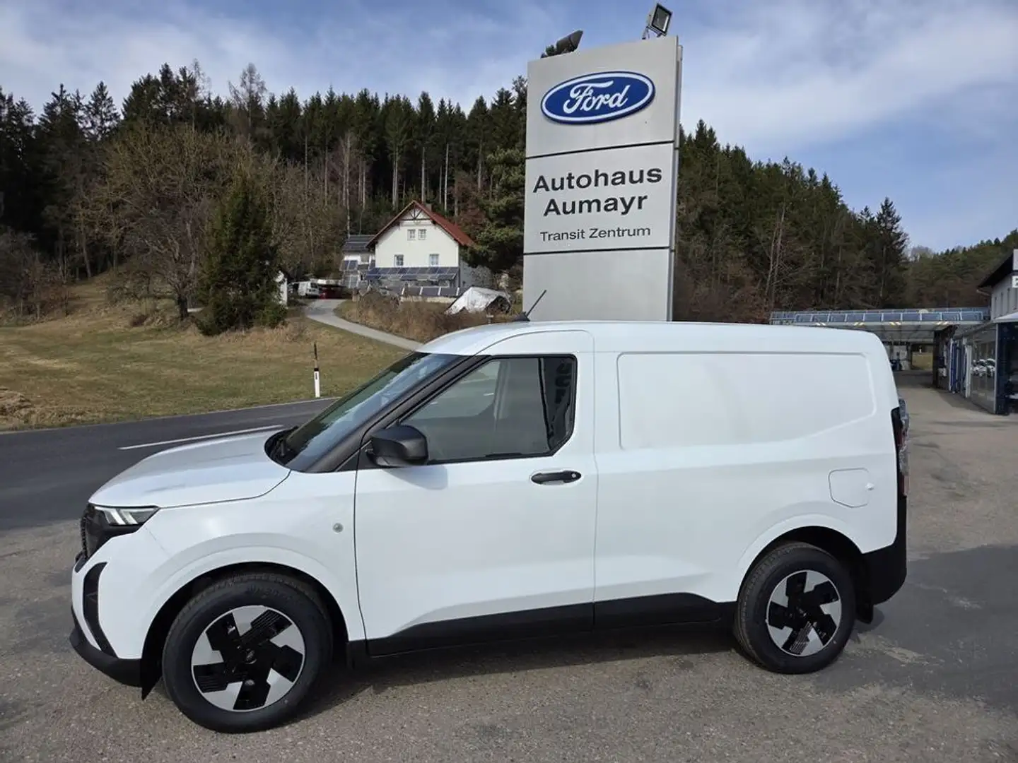 Ford Transit Courier Elektro 100kW Trend Weiß - 2