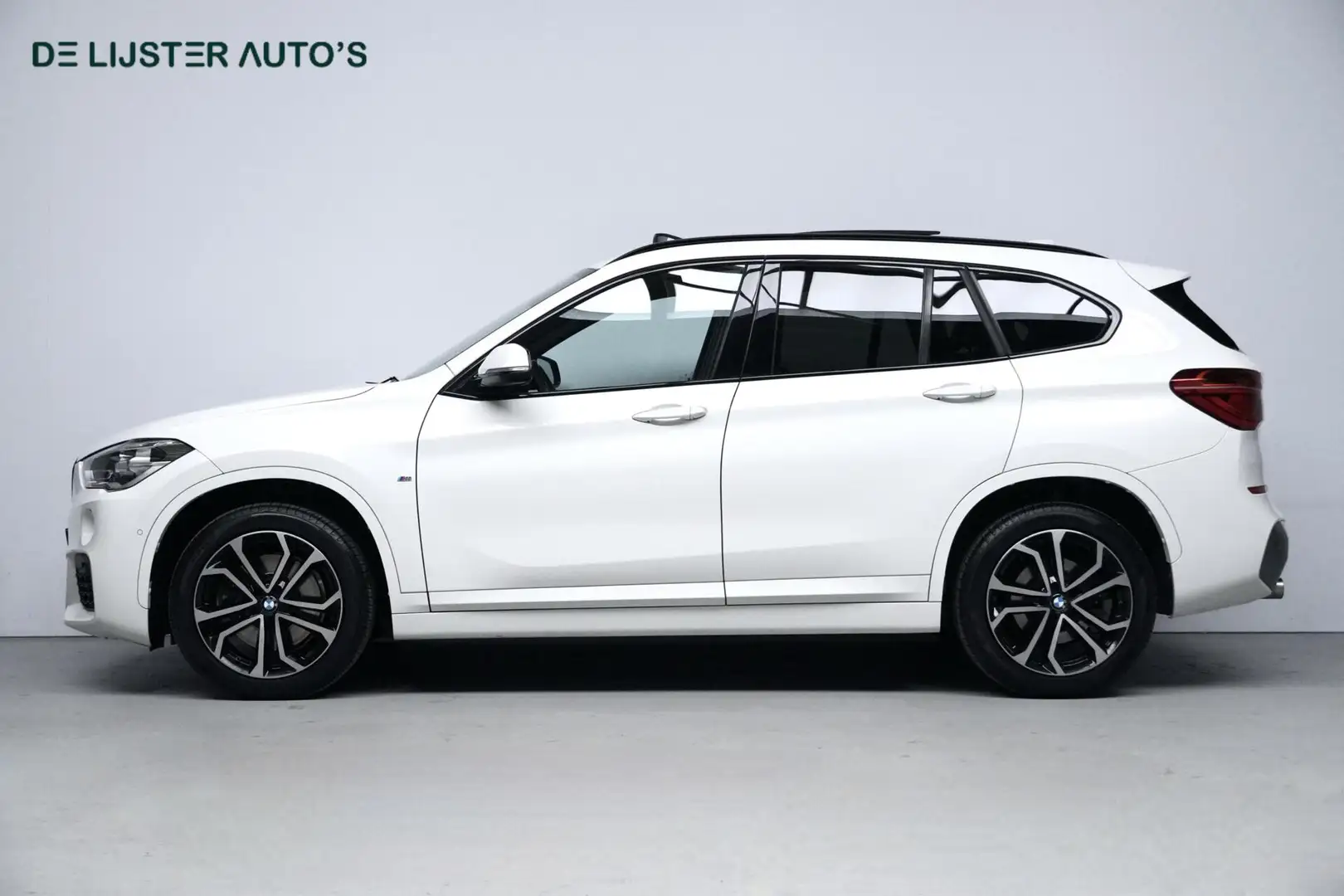 BMW X1 xDrive20i M Sport High Executive Facelift Automaat Wit - 2