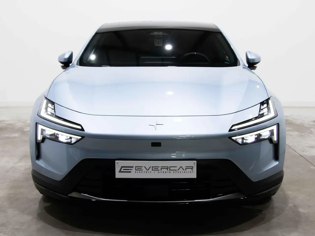 Polestar 4 2024