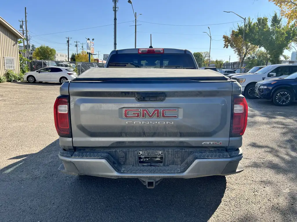 2023 GMC Canyon AT4 Crew Cab 131 | EZ-Lift Tailgate | Keyless Entr — photo 7