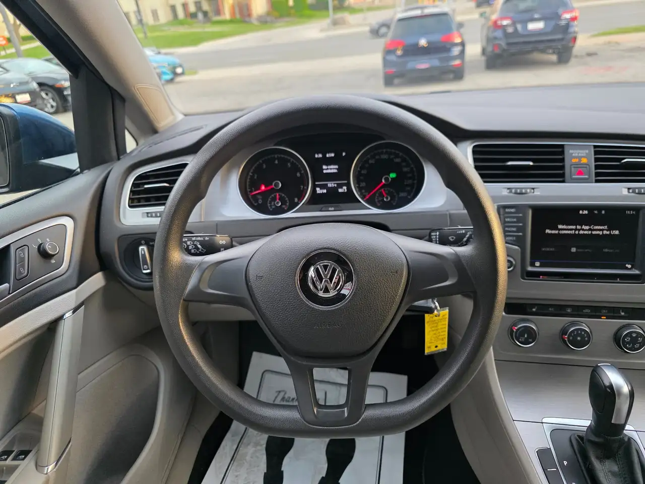 Volkswagen Golf снимка Volkswagen Golf