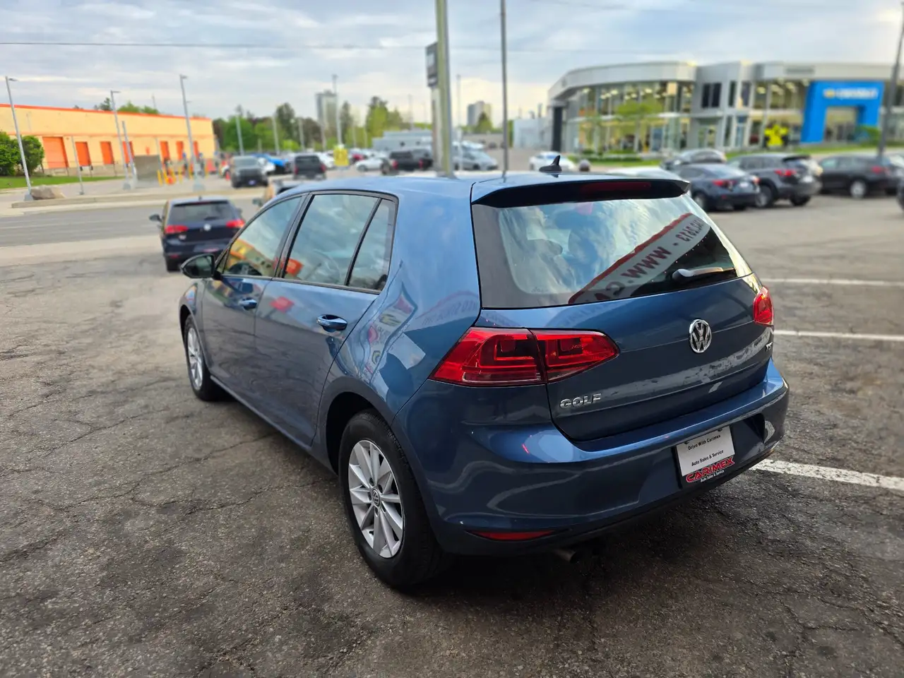 Volkswagen Golf снимка Volkswagen Golf