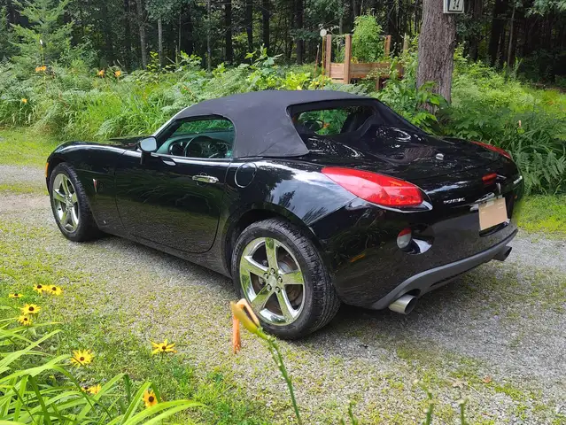 Pontiac Solstice 2007 — photo 2