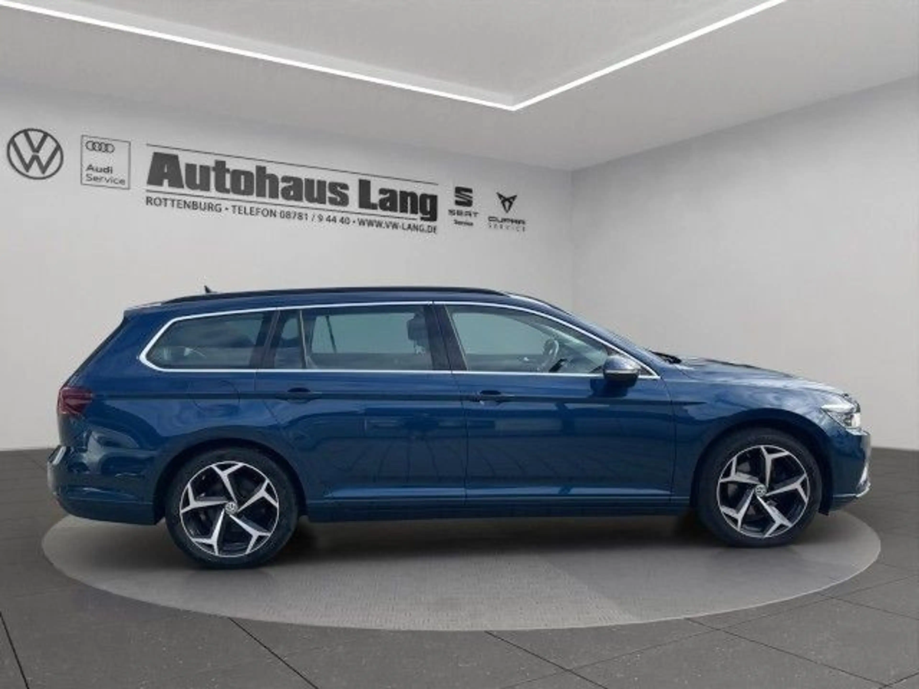 Volkswagen Passat Variant 2.0 TSI DSG Business Navi Easy Op — photo 7