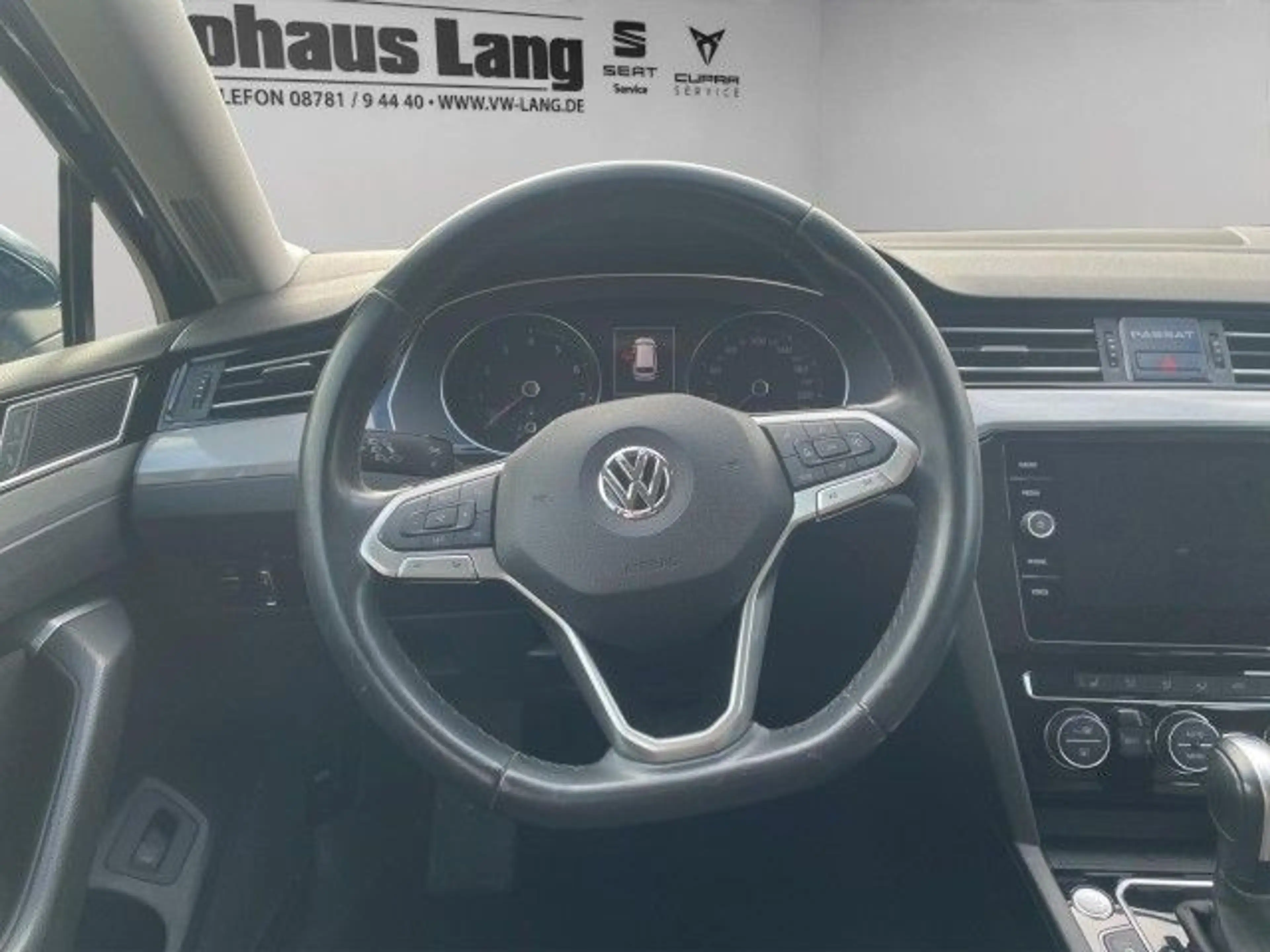 Volkswagen Passat Variant 2.0 TSI DSG Business Navi Easy Op — photo 11