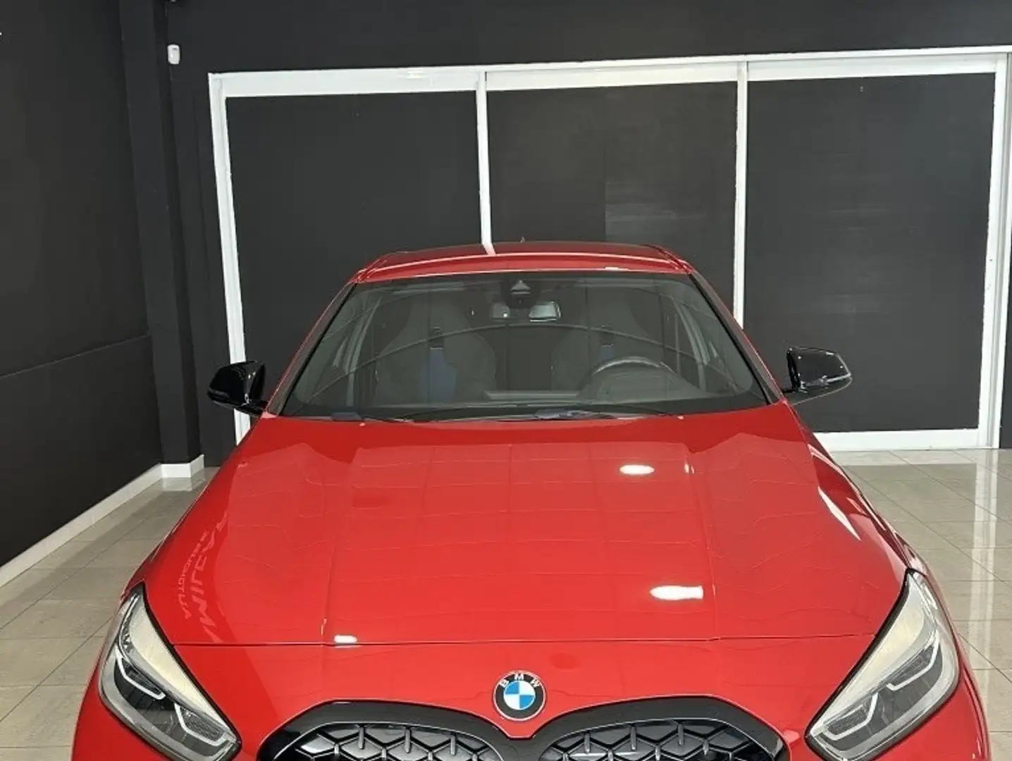 BMW 135 M135iA xDrive (9.75) Rojo - 2
