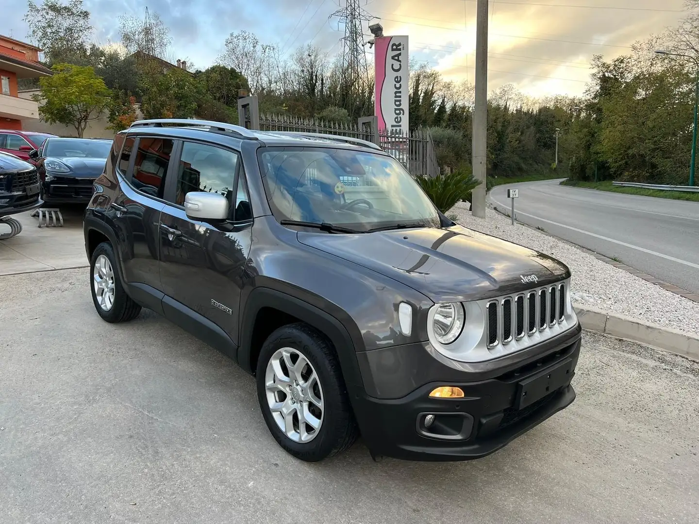 Jeep Renegade 1.4 m-air Limited fwd 140cv auto Grigio - 1