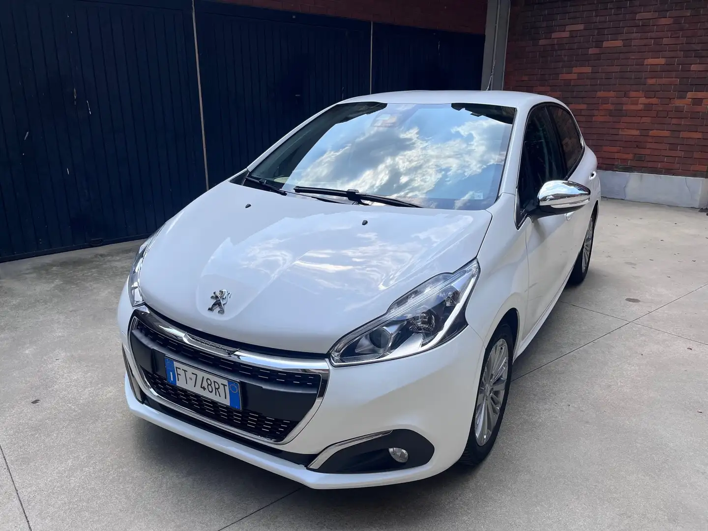 Peugeot 208 208 5p 1.2 solo 60.000 km garantita Blanc - 1
