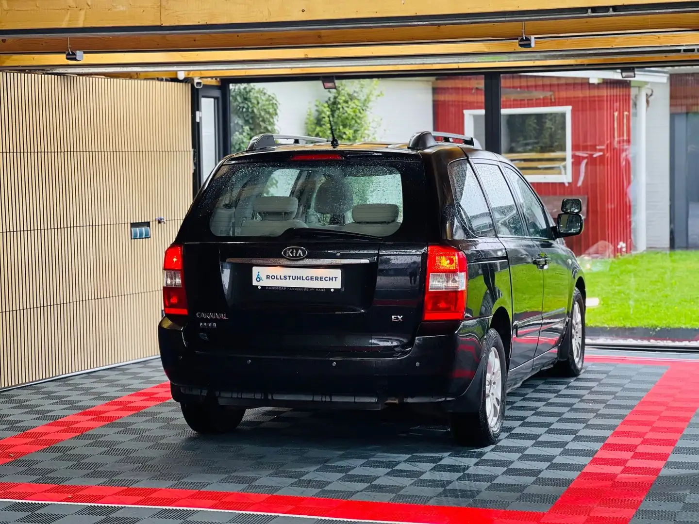 Kia Carnival Behindertengerecht-Aktivfahrer Schwarz - 1