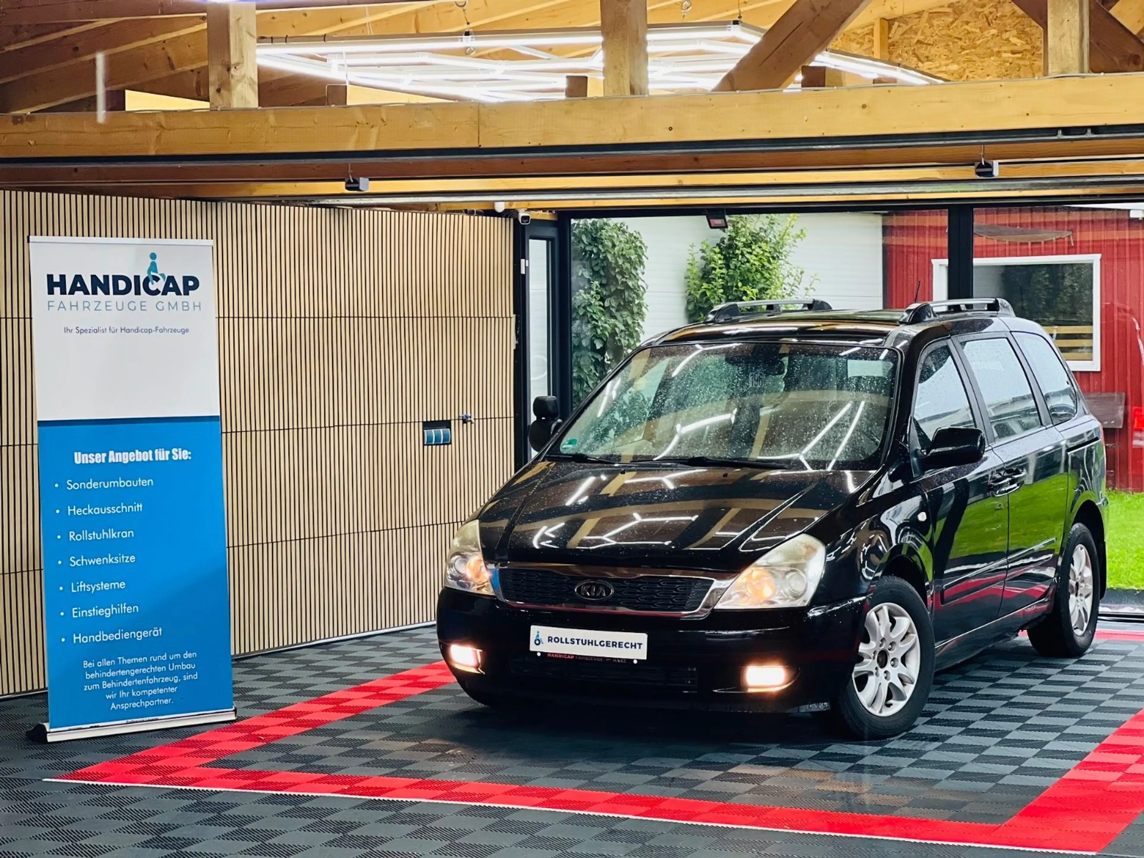 Kia Carnival Behindertengerecht-Aktivfahrer — photo 12