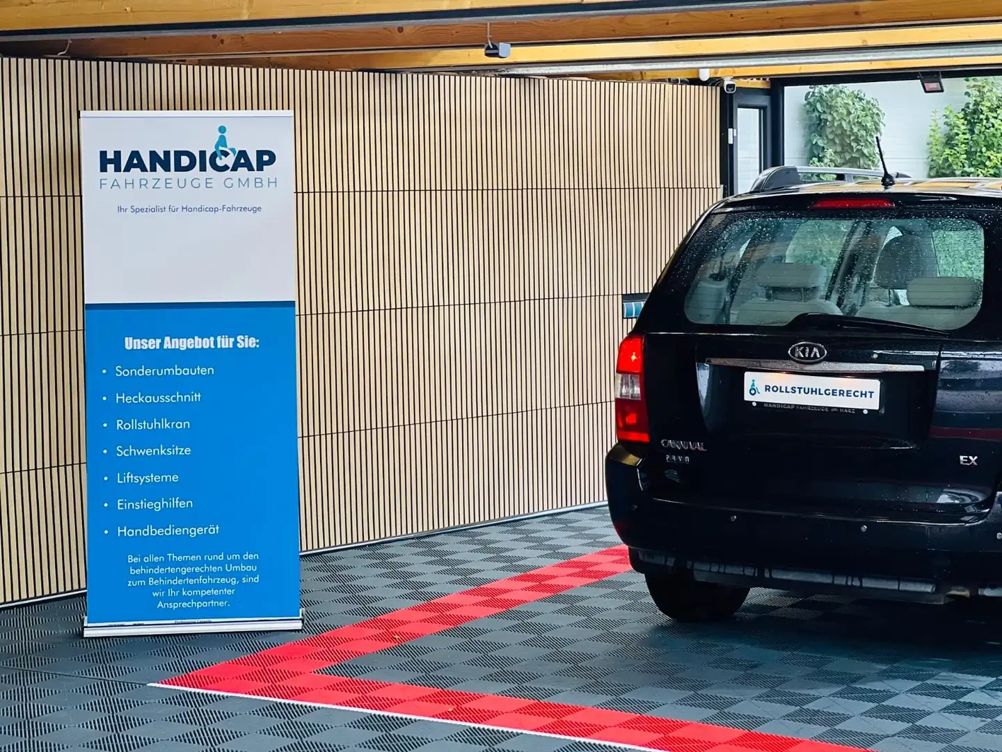 Kia Carnival Behindertengerecht-Aktivfahrer Schwarz - 2