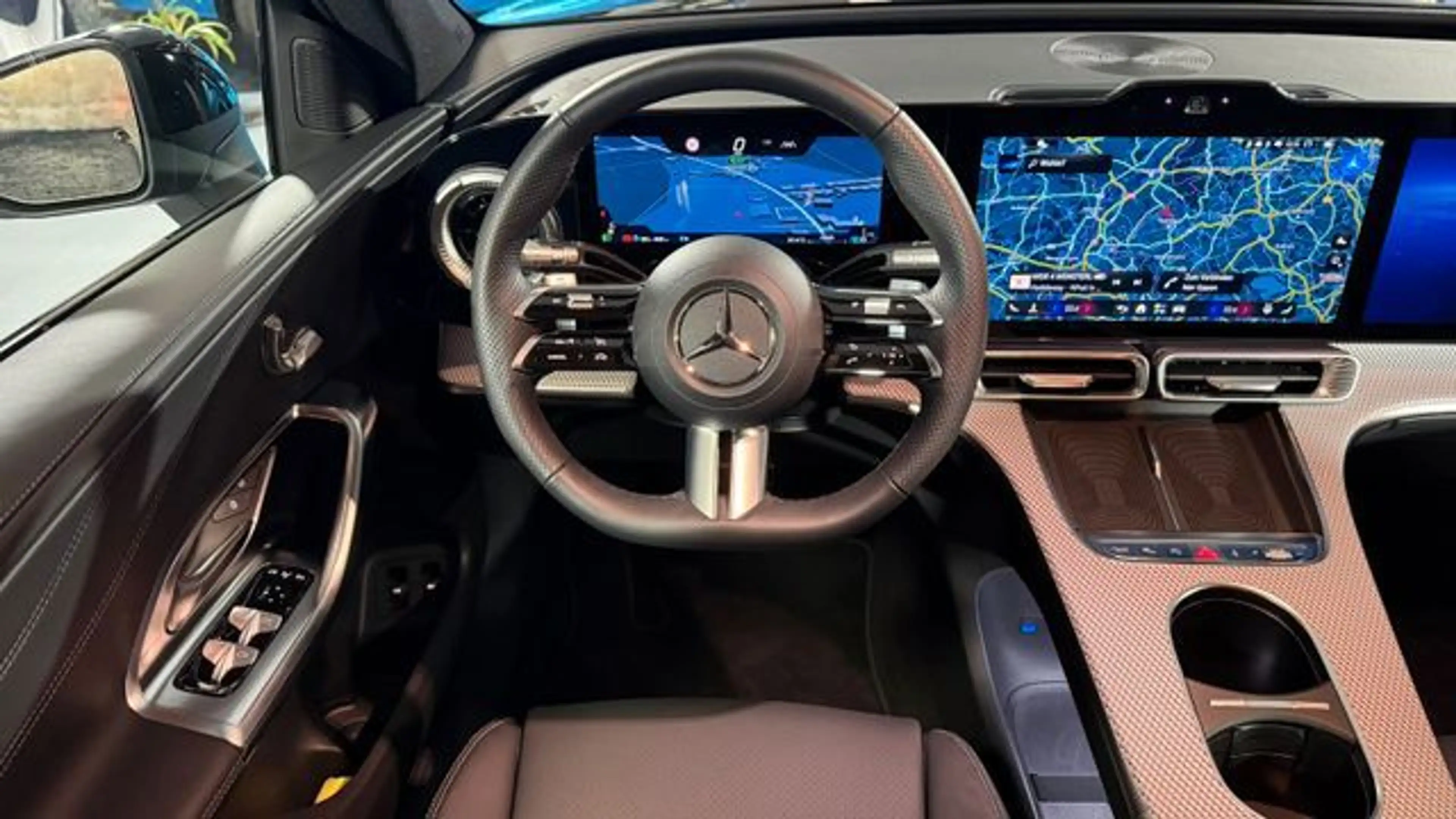 Mercedes-Benz GLC 400 GLC 400 EQ 4Matic AMG Night Pano AHK Distronic+ — photo 9