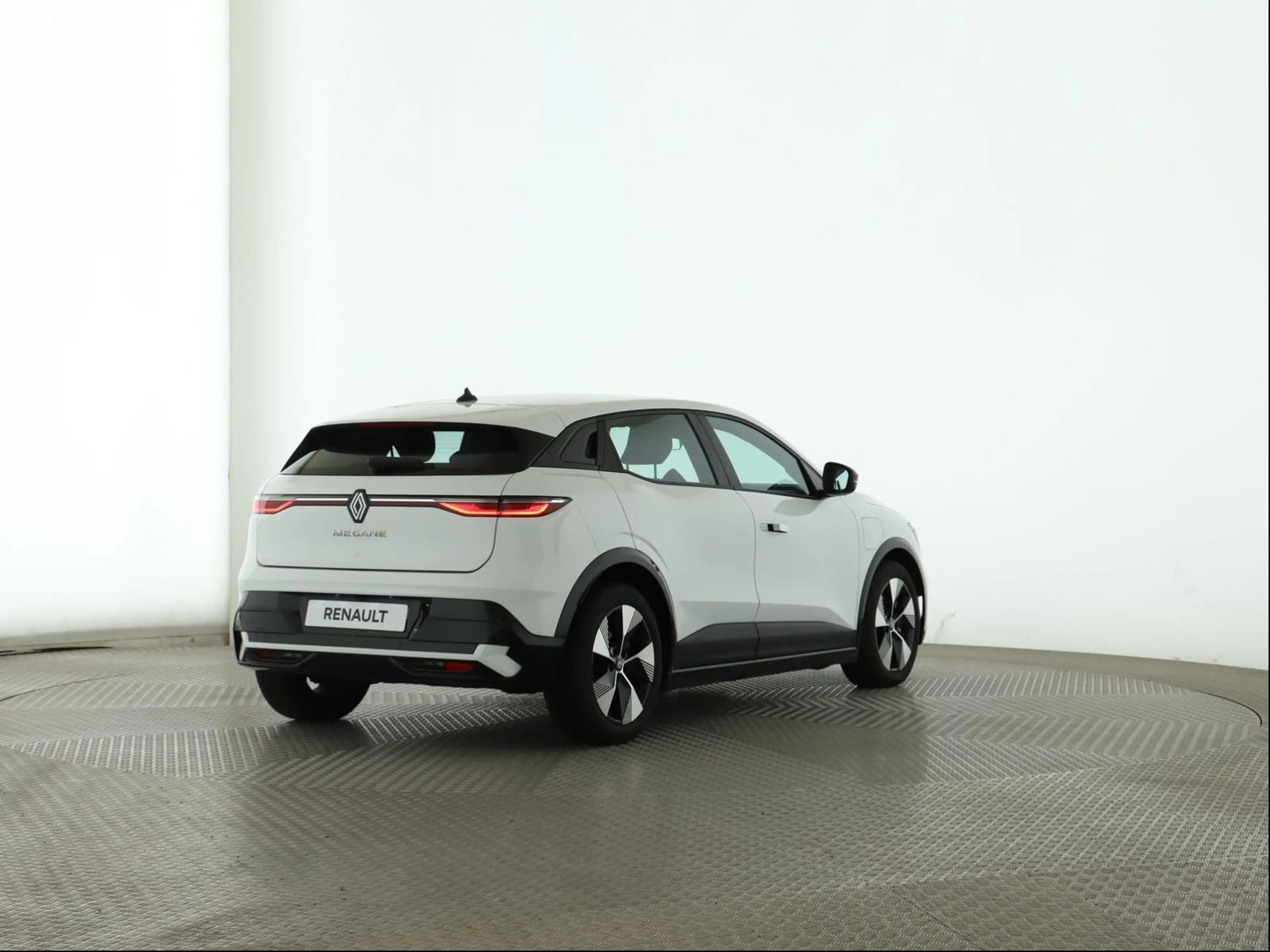 Renault Megane E-Tech EV40 130 Equilibre (40kWh) EV40 130HP Equilibre (B — photo 4