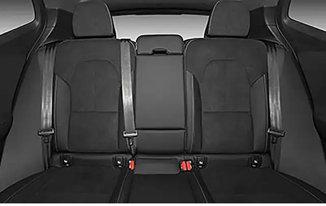 Volvo XC40 view 12