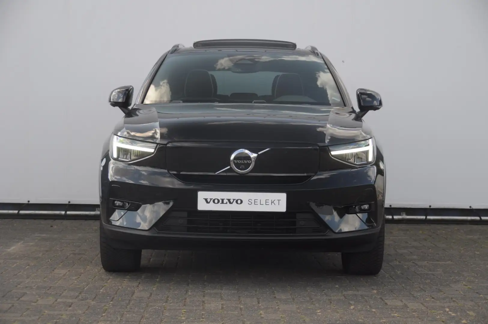 Volvo XC40 408PK Automaat Recharge Twin Ultimate / Adaptieve Zwart - 2