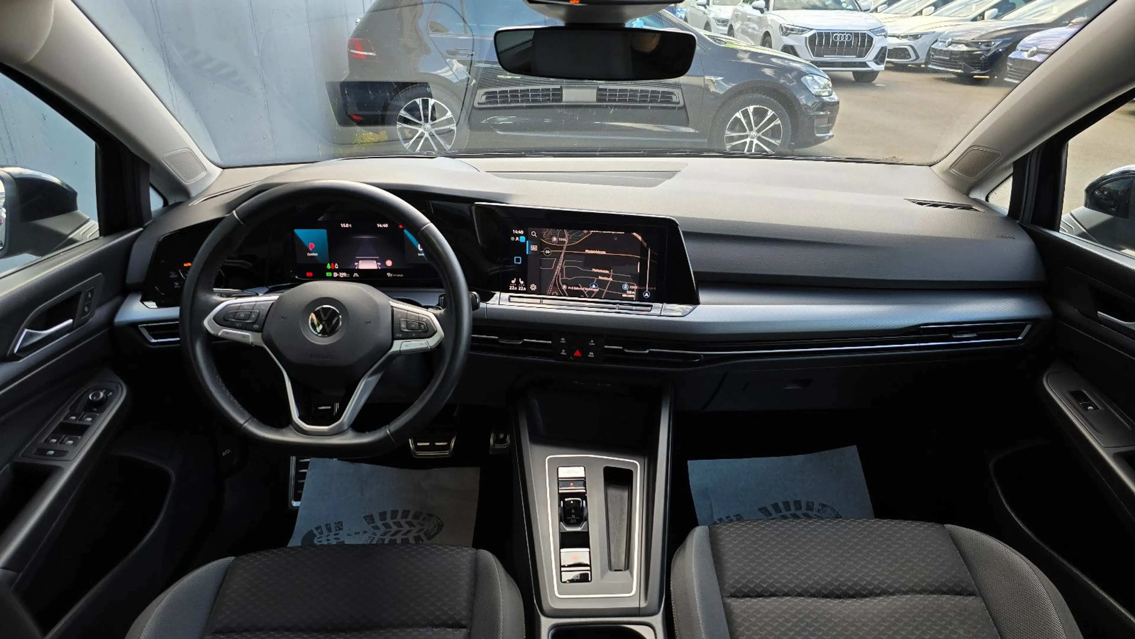 Volkswagen Golf 8 2.0 TDI DSG ACTIVE Pano/Matrix/ACC/K-less — photo 5