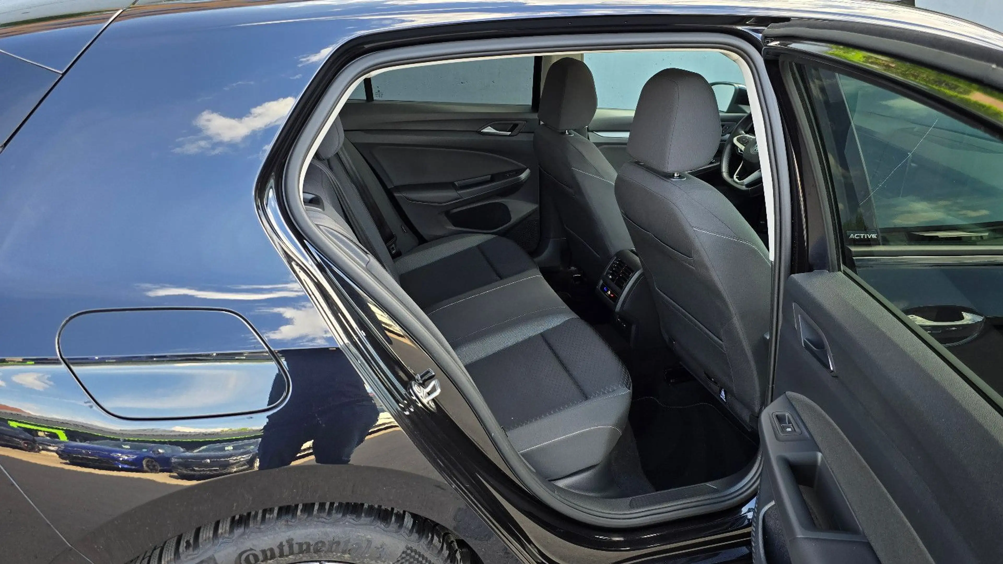 Volkswagen Golf 8 2.0 TDI DSG ACTIVE Pano/Matrix/ACC/K-less — photo 8