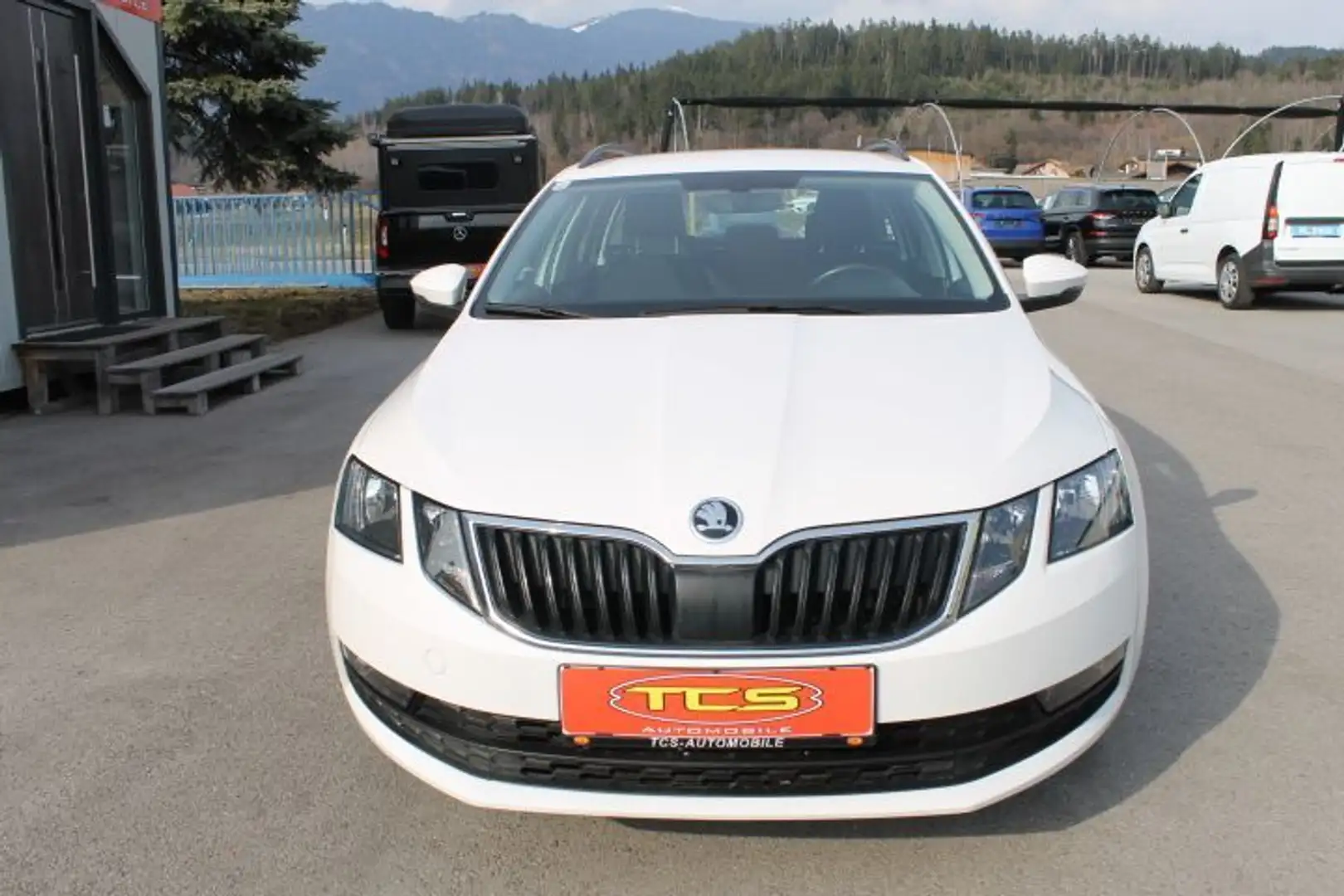Skoda Octavia Combi 2,0 TDI Ambition Limited DSG Ambition Limti Weiß - 2