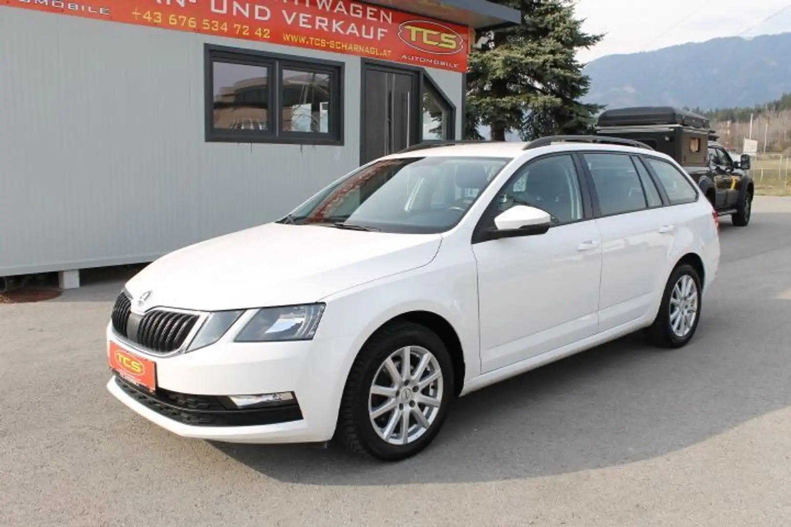 Skoda Octavia Combi 2,0 TDI Ambition Limited DSG Ambition Limti Weiß - 1